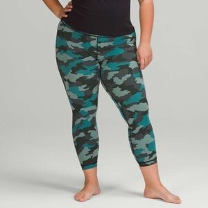 LULULEMON Base Pace High-Rise Tight 25" Camo Tidewater Teal Multi Size 20